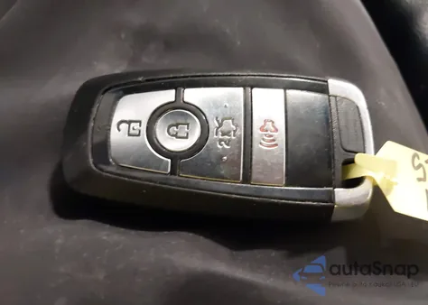 2018 Ford Edge Titanium z USA, uszkodzony, nr VIN 2FMPK4K95JBB42674